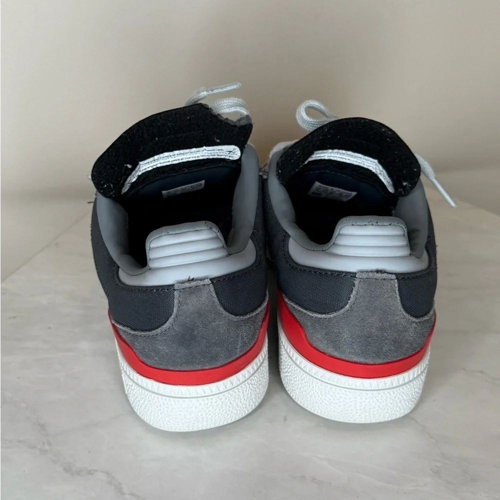🔥Adidas Busenitz Gray Sneakers Women’s Sz 6🔥 - Picture 2 of 5